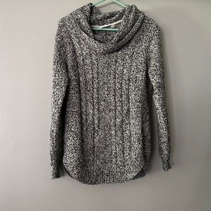 RD Style women’s sweater